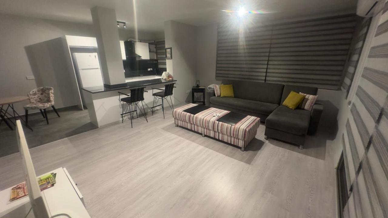 Nicosia's Pearl Apartment *